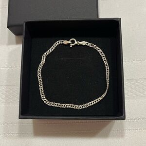 Sterling silver bracelet, stamped 925